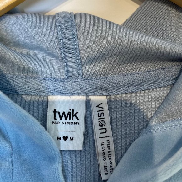 Baby Blue Short Cut Velour Hooded Jacket - Picture 6 of 6